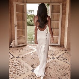 MESHKI NWT Elenora Rose Dress in white